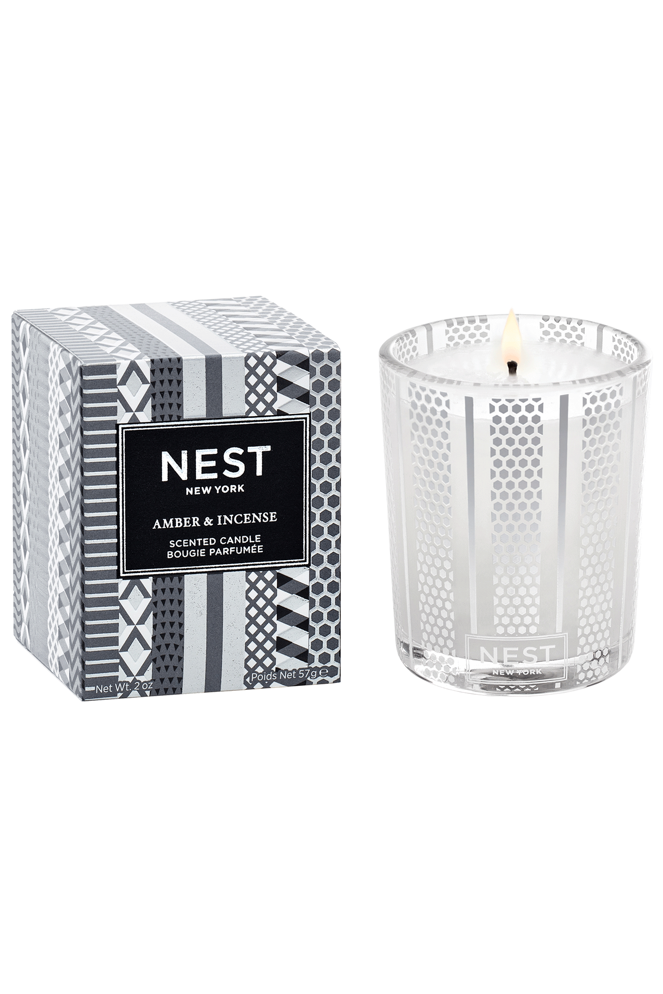 This Amber & Incense Votive Candle from Nest is perfect for experiencing the richness of amber, frankincense, and cedar. Its blend of complex fragrances creates a tranquil atmosphere, making it perfect for peace and relaxation.