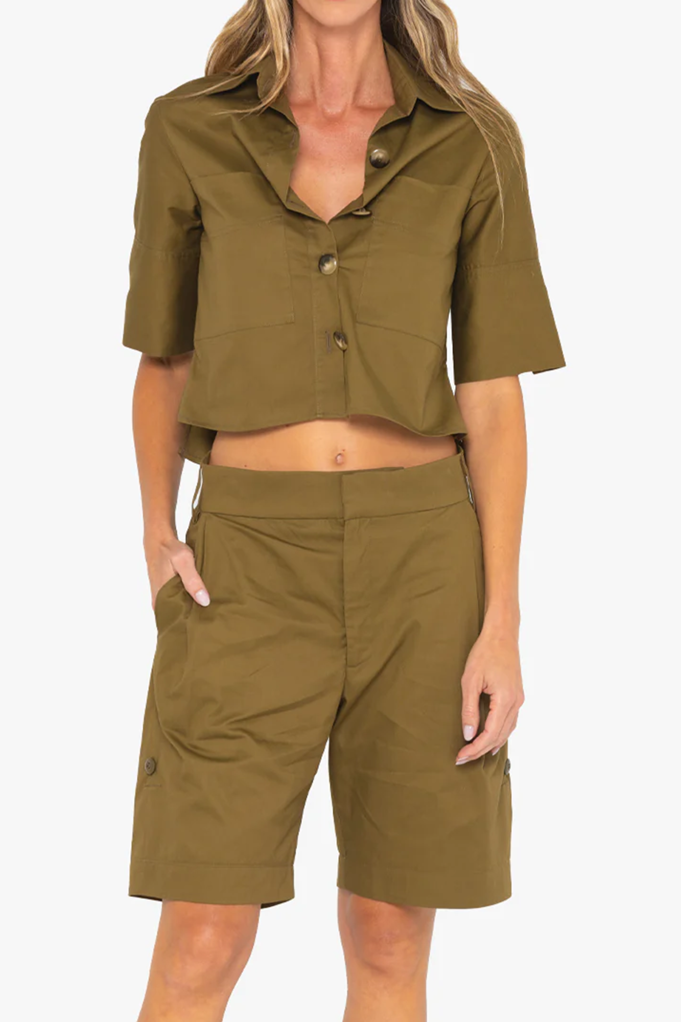 Elio Short Army Green