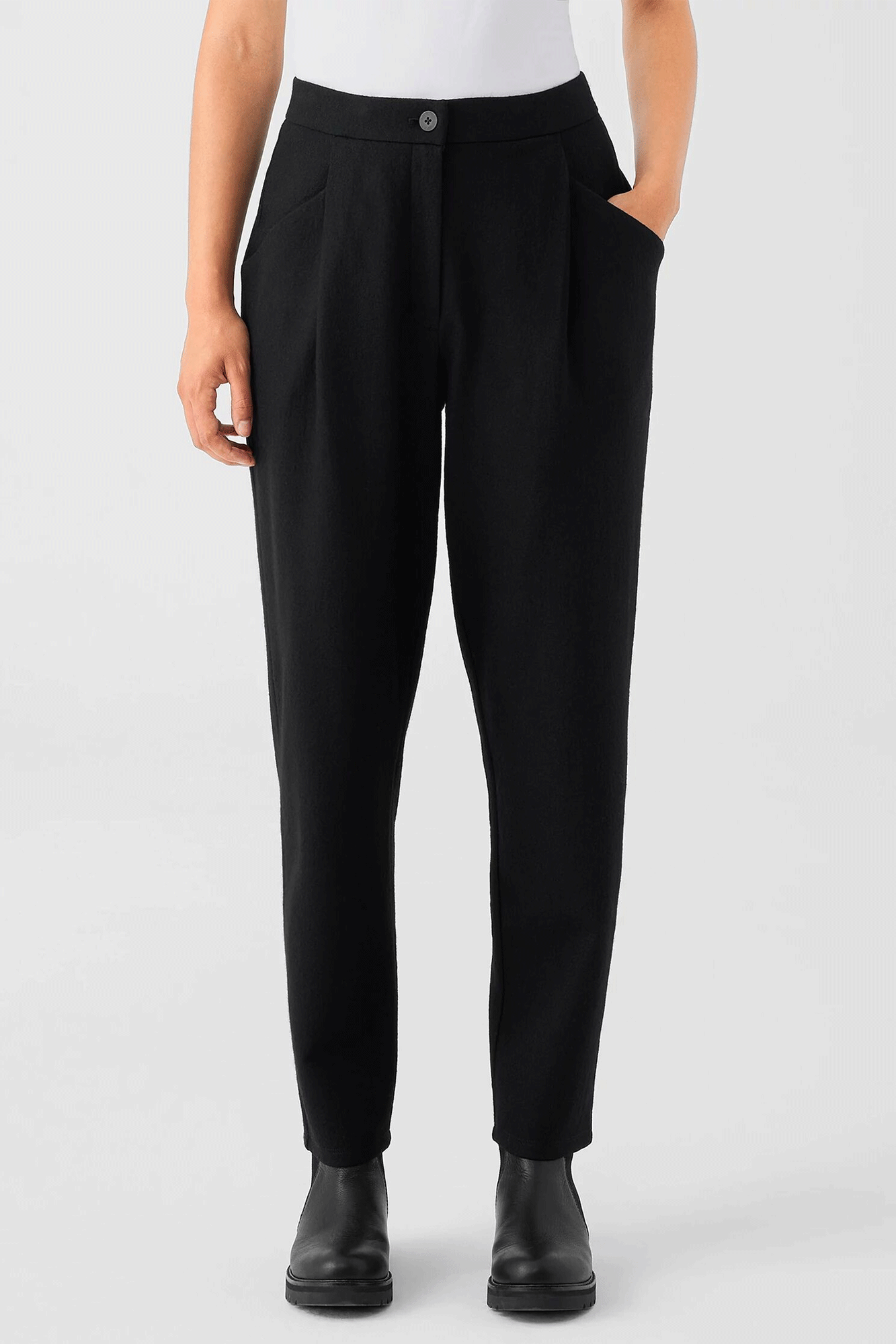 Pleated Taper Ankle Trouser