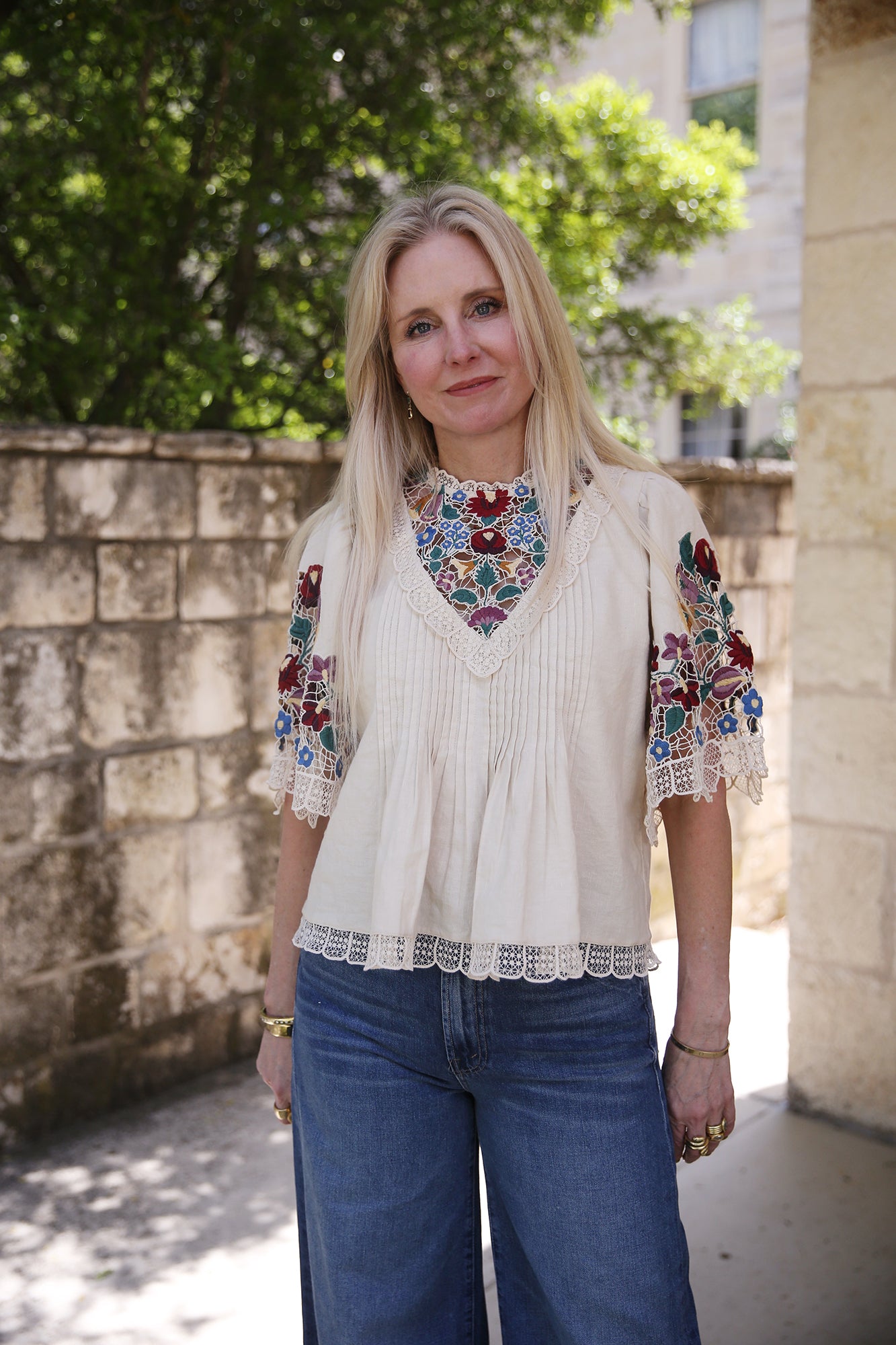Katharine Embroidery Short Sleeve Top
