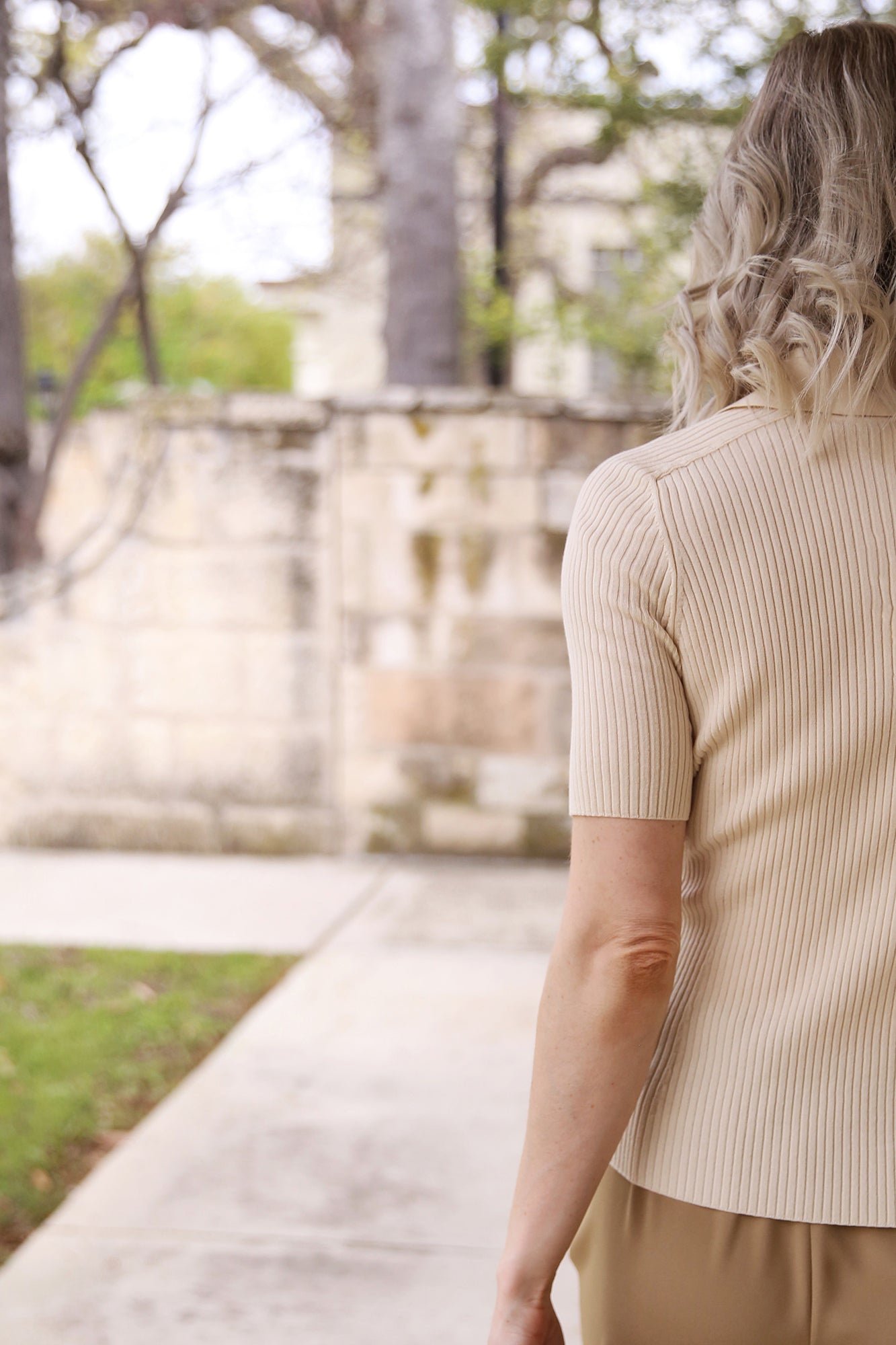 Ribbed Buttoned Polo