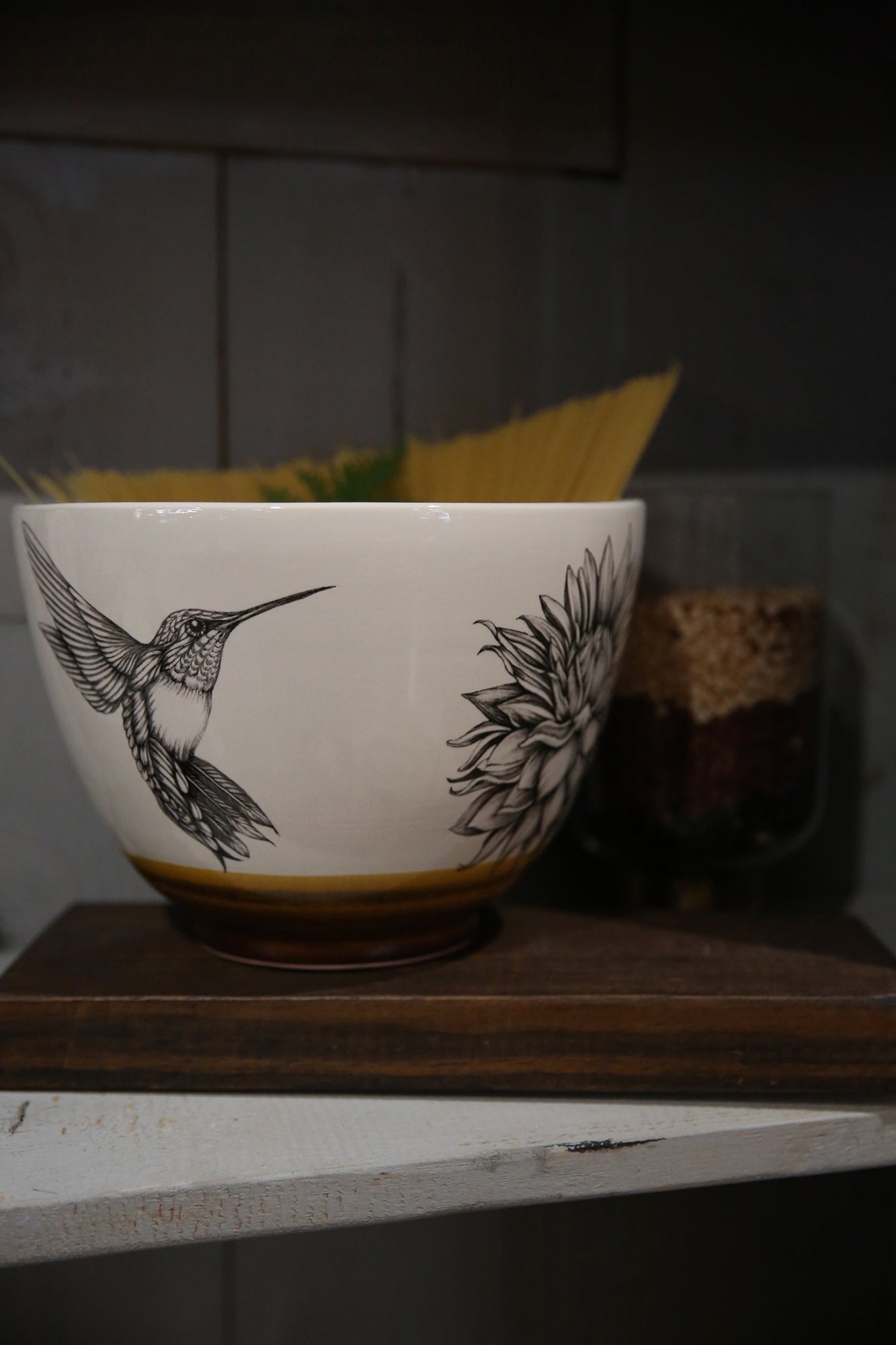 ZINDEL Large Bowl Hummingbird #4 - Amber