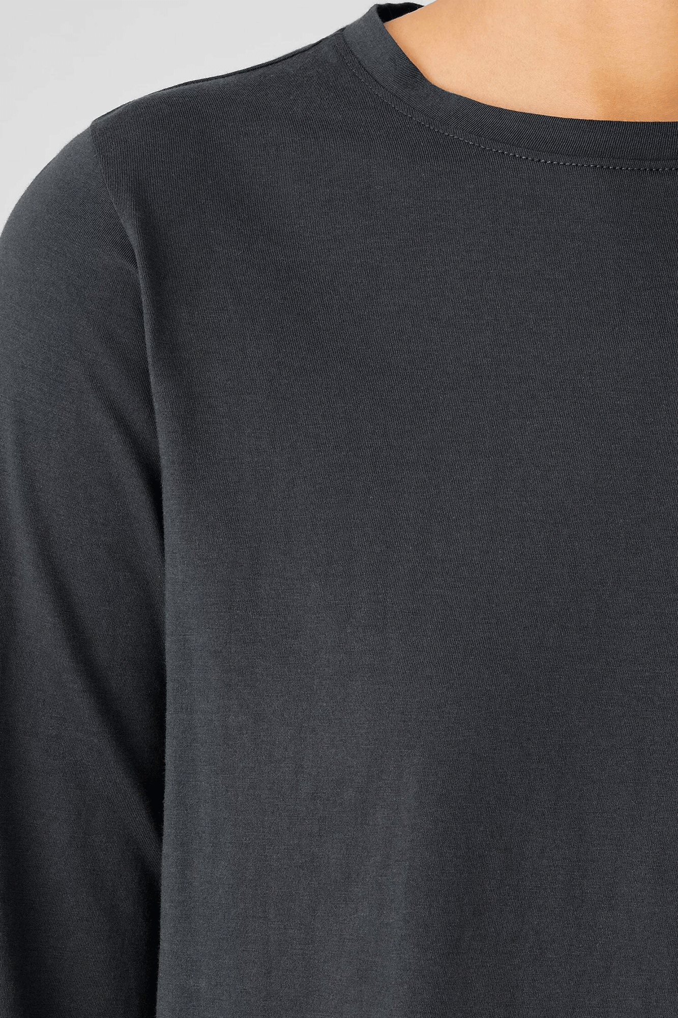 Round Neck Long Sleeve Tee