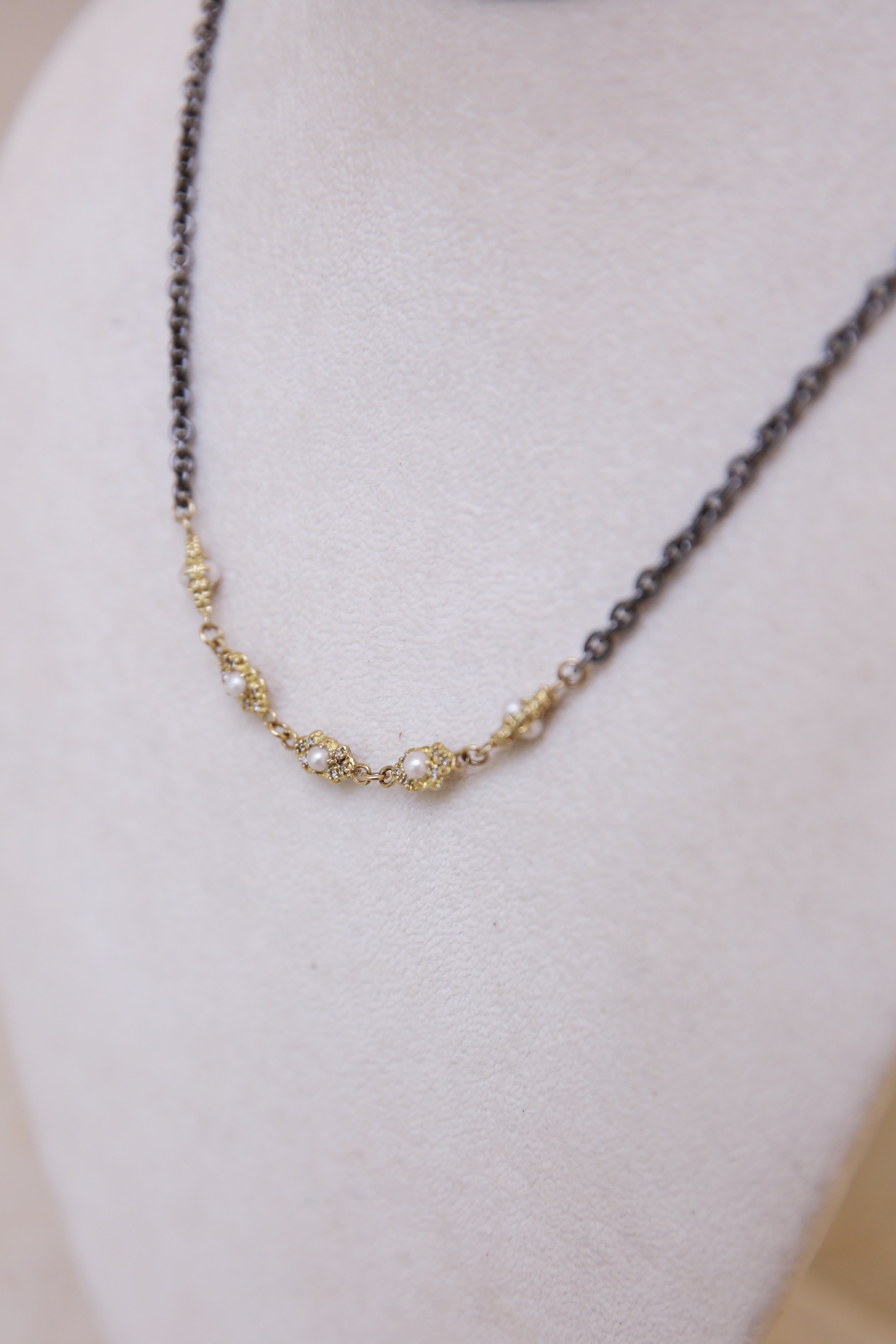Scroll Stations Chain Link Necklace