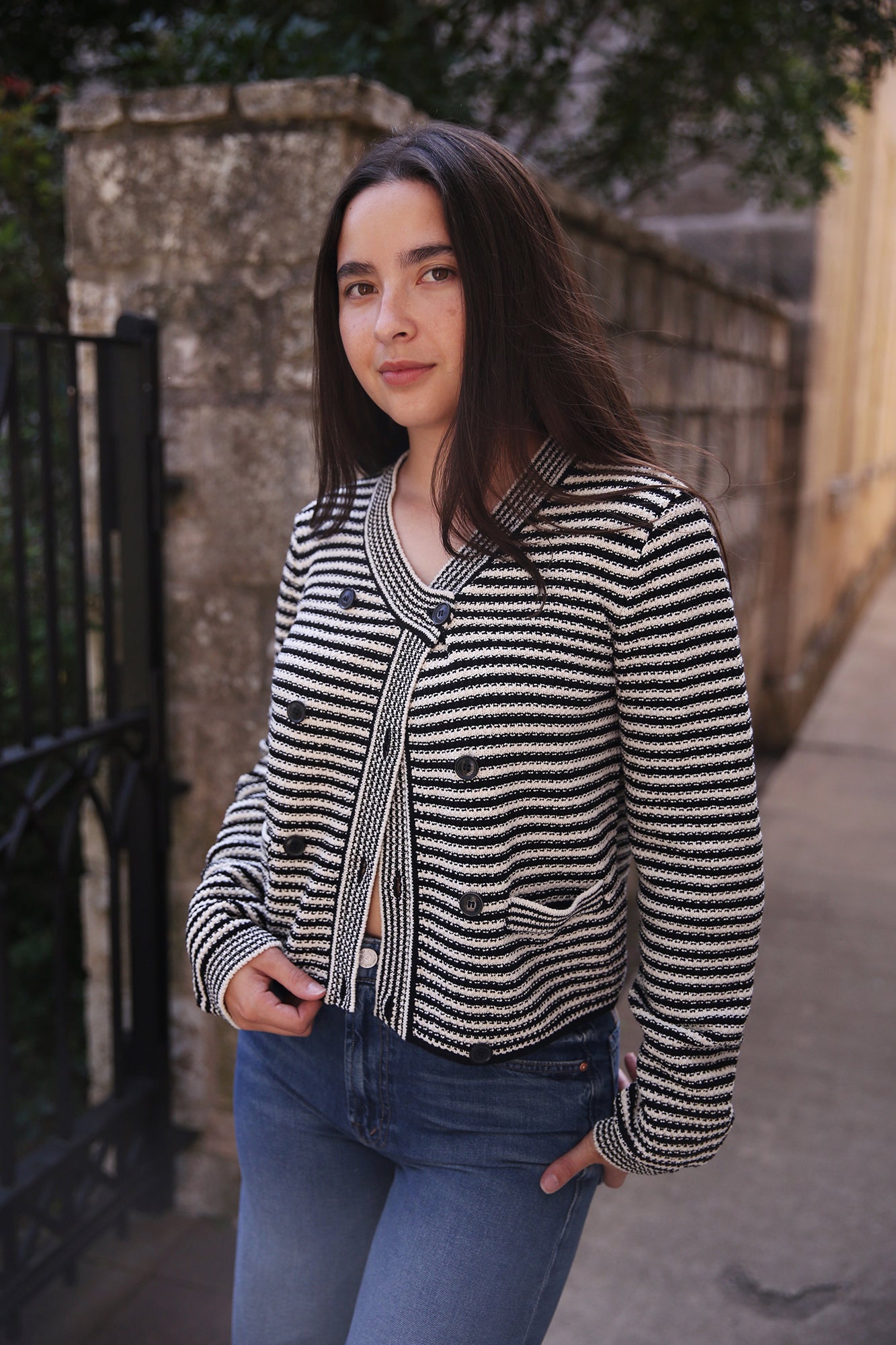 The Court Cardi Black Multi