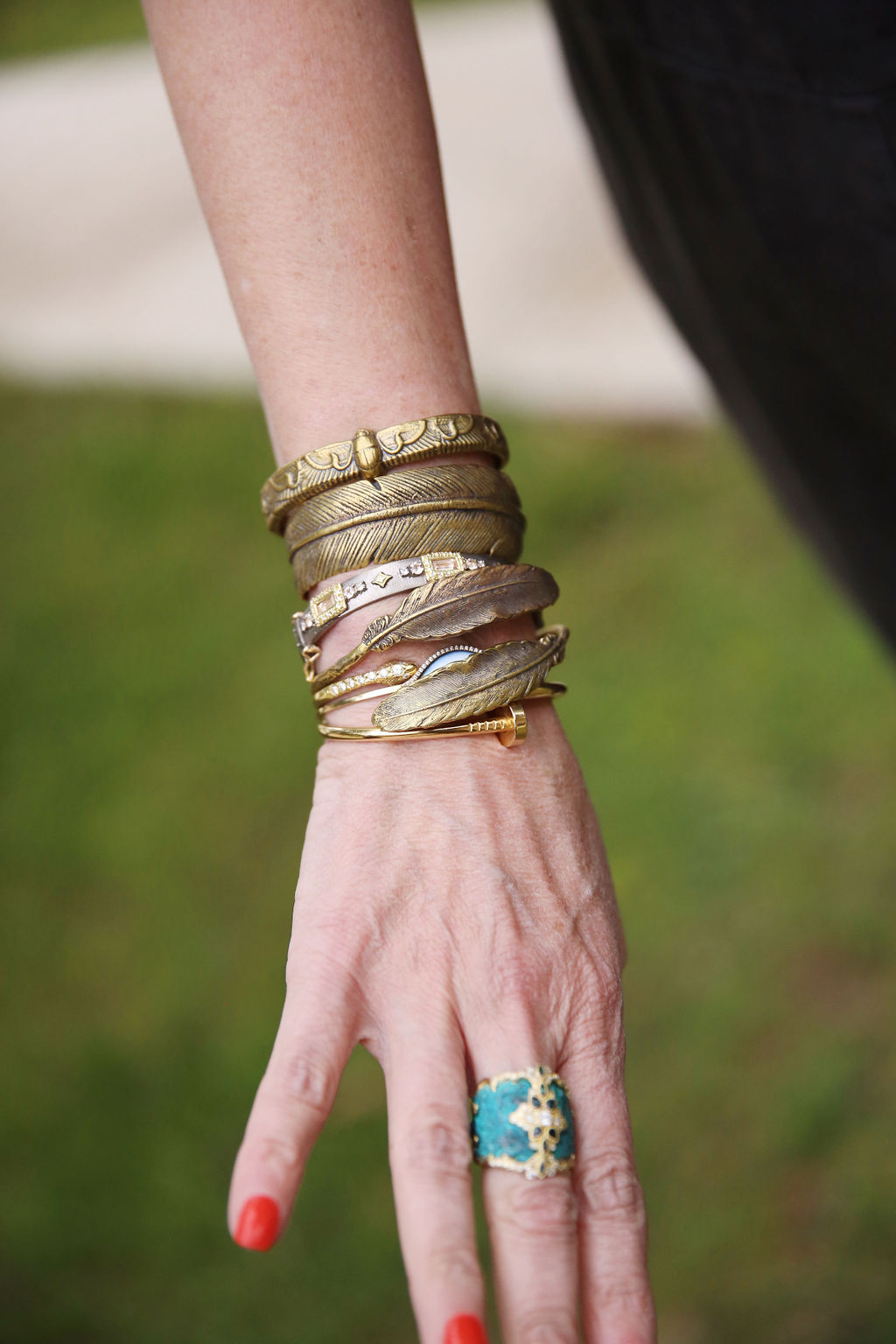 Single Feather Cuff