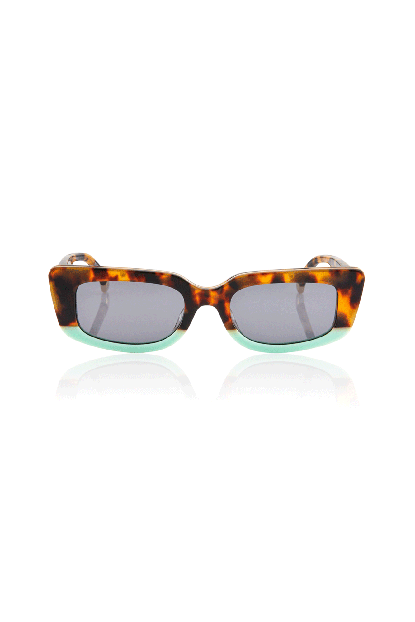 The Suria frame from Oscar x Frank combines style and function for the perfect accessory. Featuring black Essilor lenses with inner anti-glare protection, beveled temples with gold accents, and custom Tiger Tort/Mint Laminated Italian acetate, you can look good while protecting your eyes. A gender-neutral design makes it perfect for any outfit.