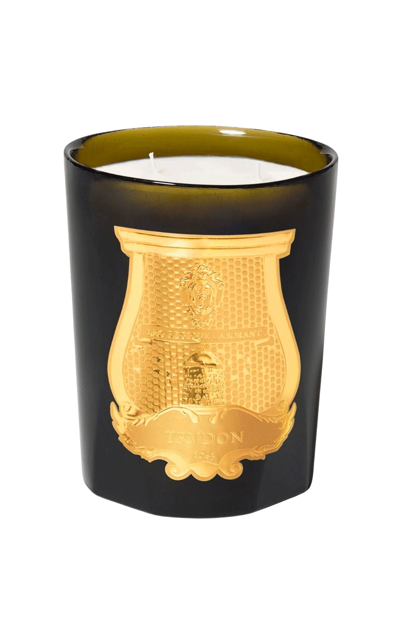 It stands out: with three wicks, the Intermezzo Candle is best placed in large rooms, where it will adorn a chimney or an elegant dinner table. They are manufactured at the Trudon workshop in Normandy, France, using unrivaled know-how inherited from master candle makers.