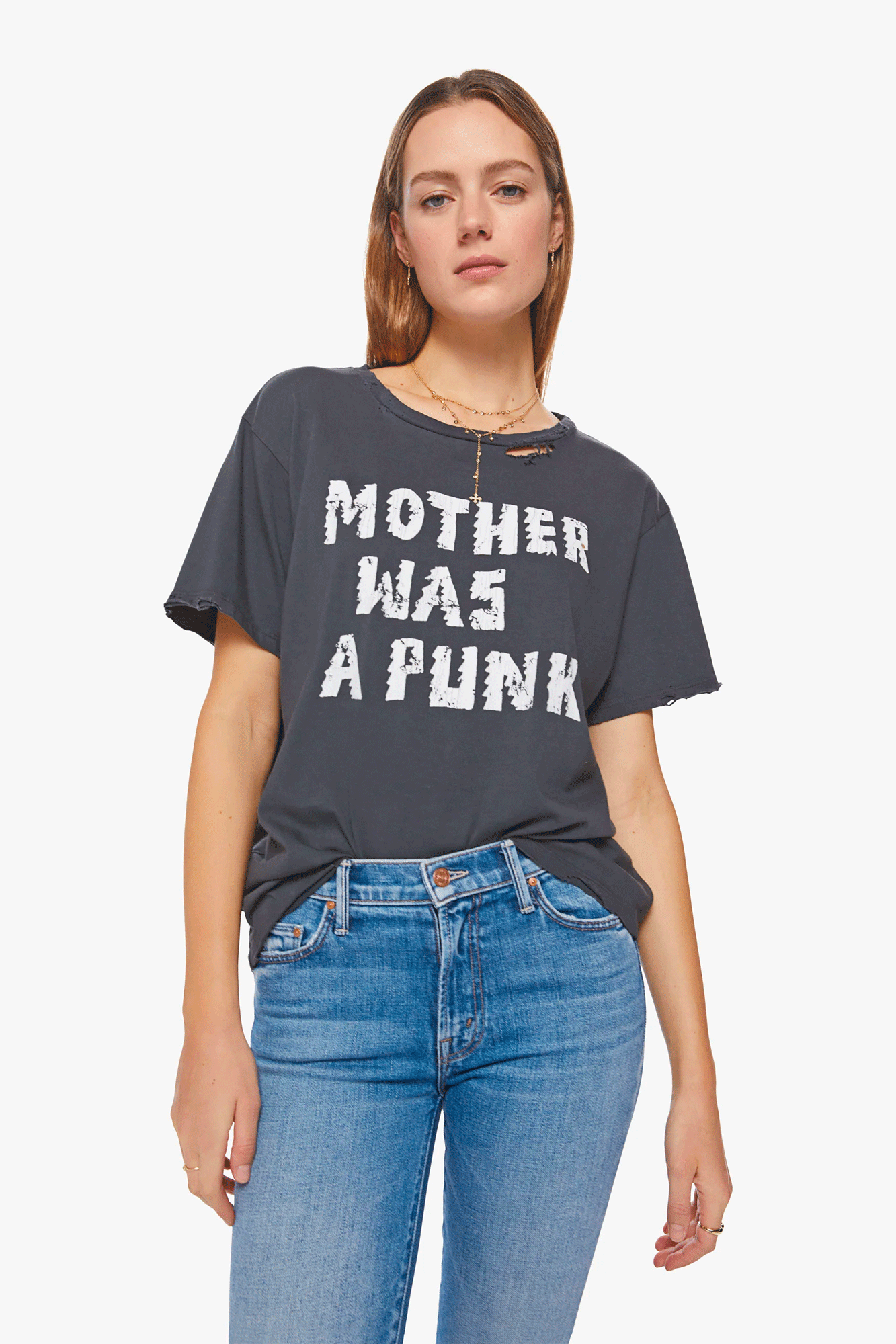 Be bold in The Rowdy from Mother. This crewneck tee comes with an oversized vintage fit, torn neckline, and distressed details to achieve an edgy