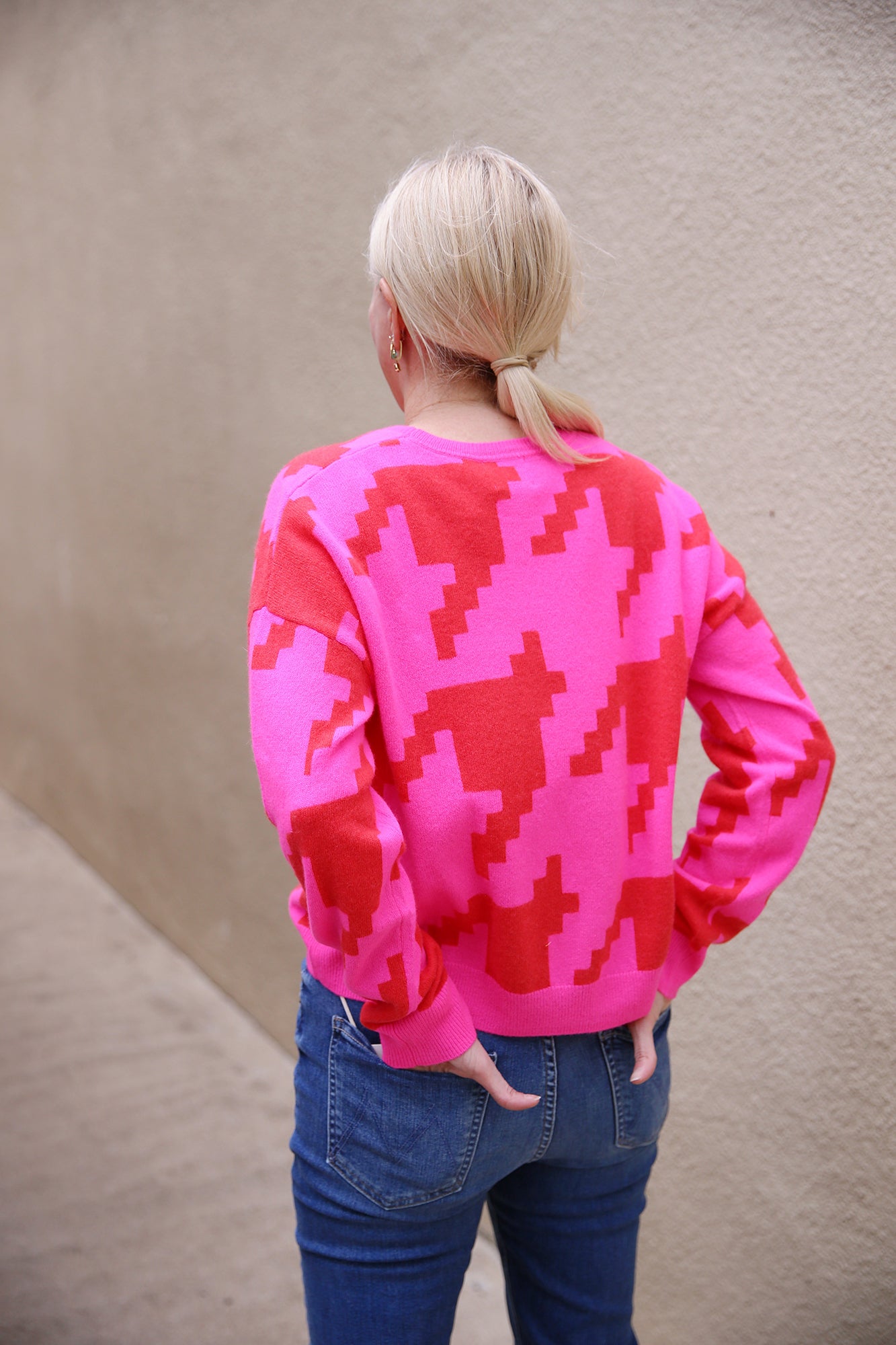 Hayley Houndstooth Crew Sweater Diva Pink Lipstick