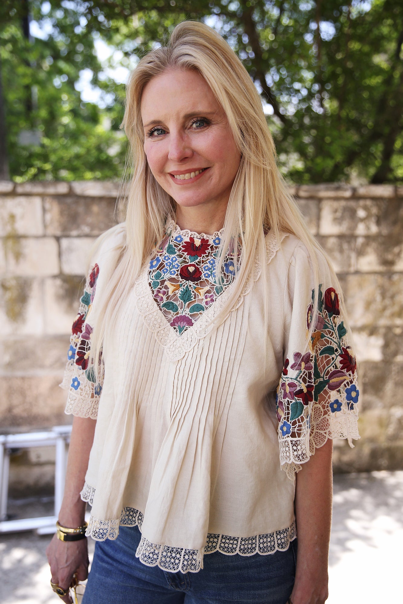 Katharine Embroidery Short Sleeve Top