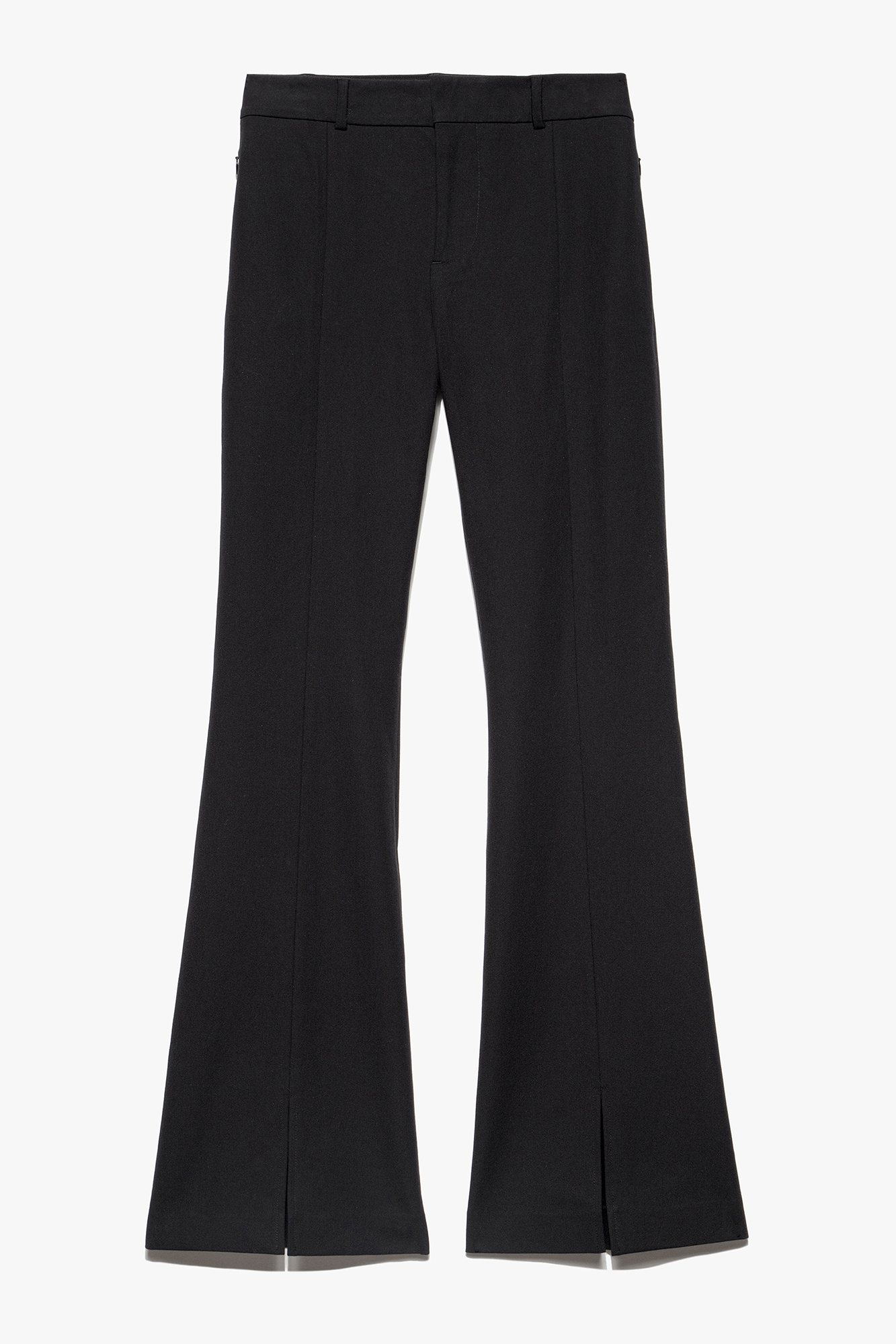 Flaunt your fashion savvy in the Le High Flare Split Front Trouser. This chic FRAME silhouette features a form-fitting silhouette through the leg with a generous flare from the knee for added panache.