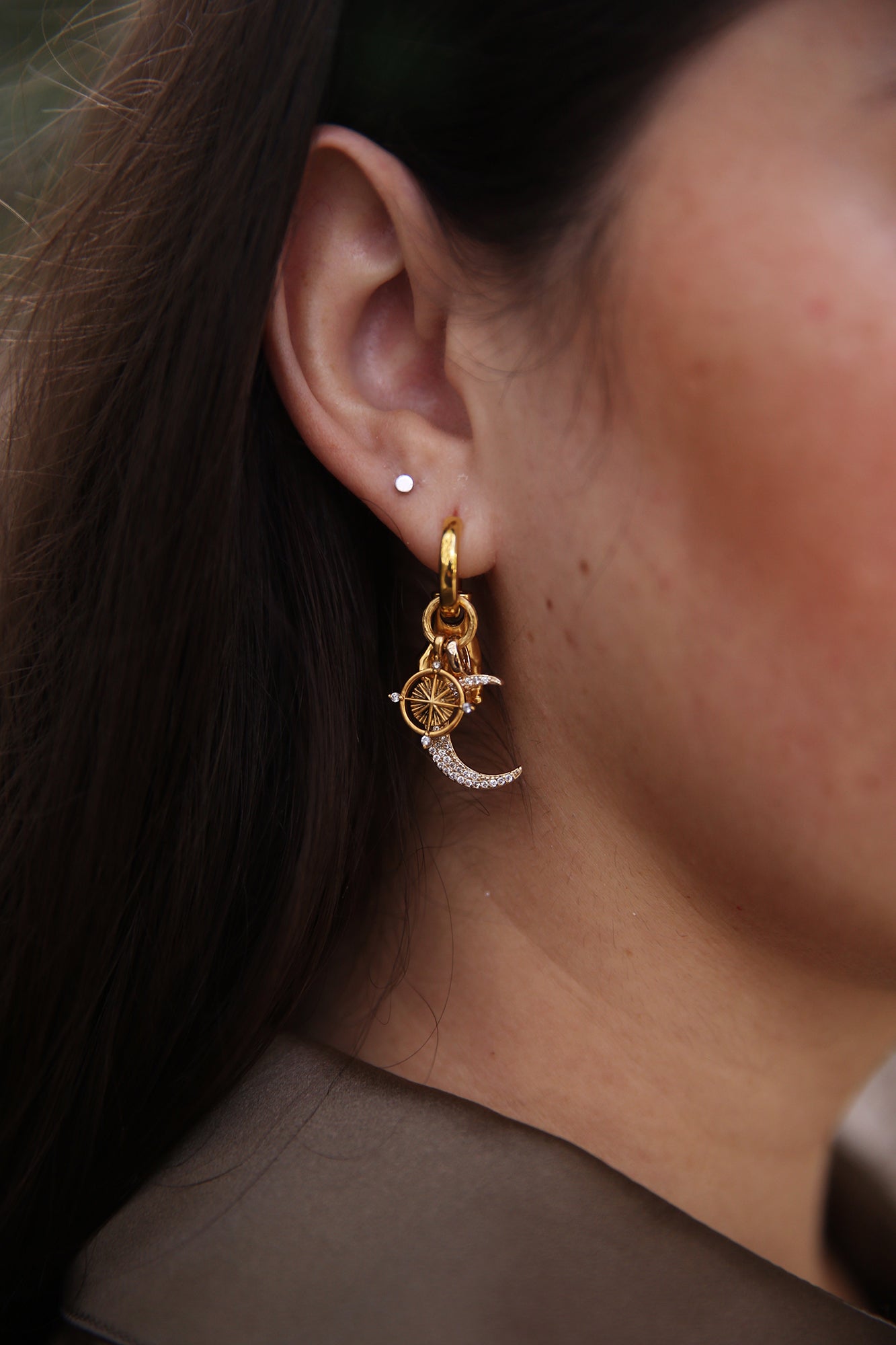 Monaria Earrings Gold