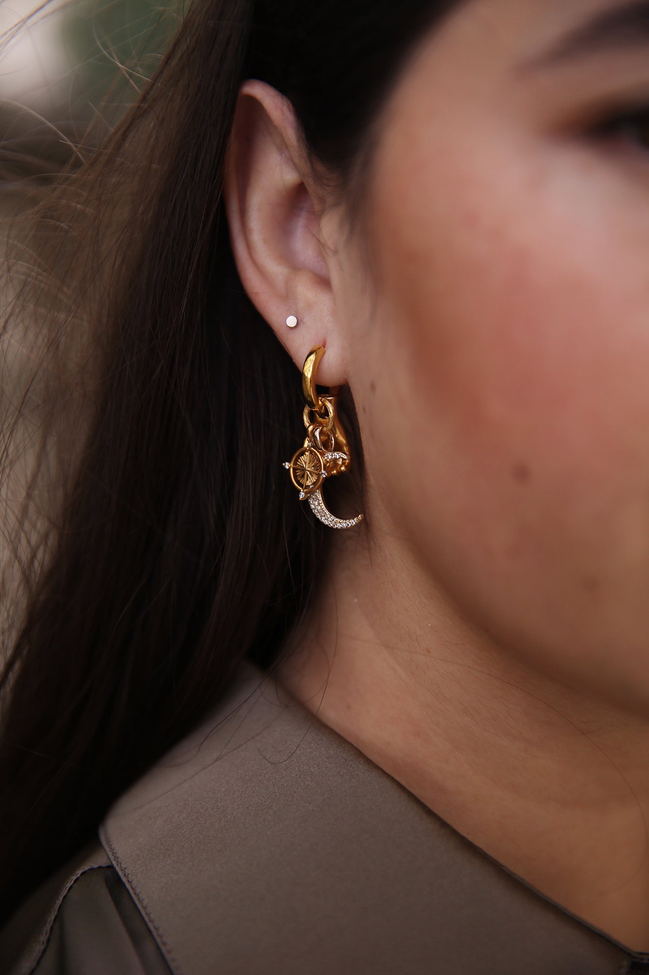 Monaria Earrings Gold