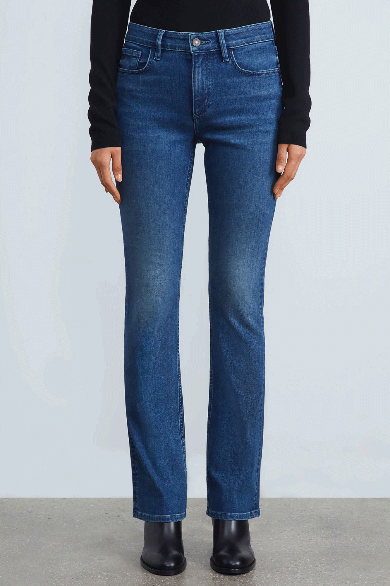 Remastered with modern proportions, the newest iteration of the Mercer Jean from Lafayette 148 features the signature sculpting