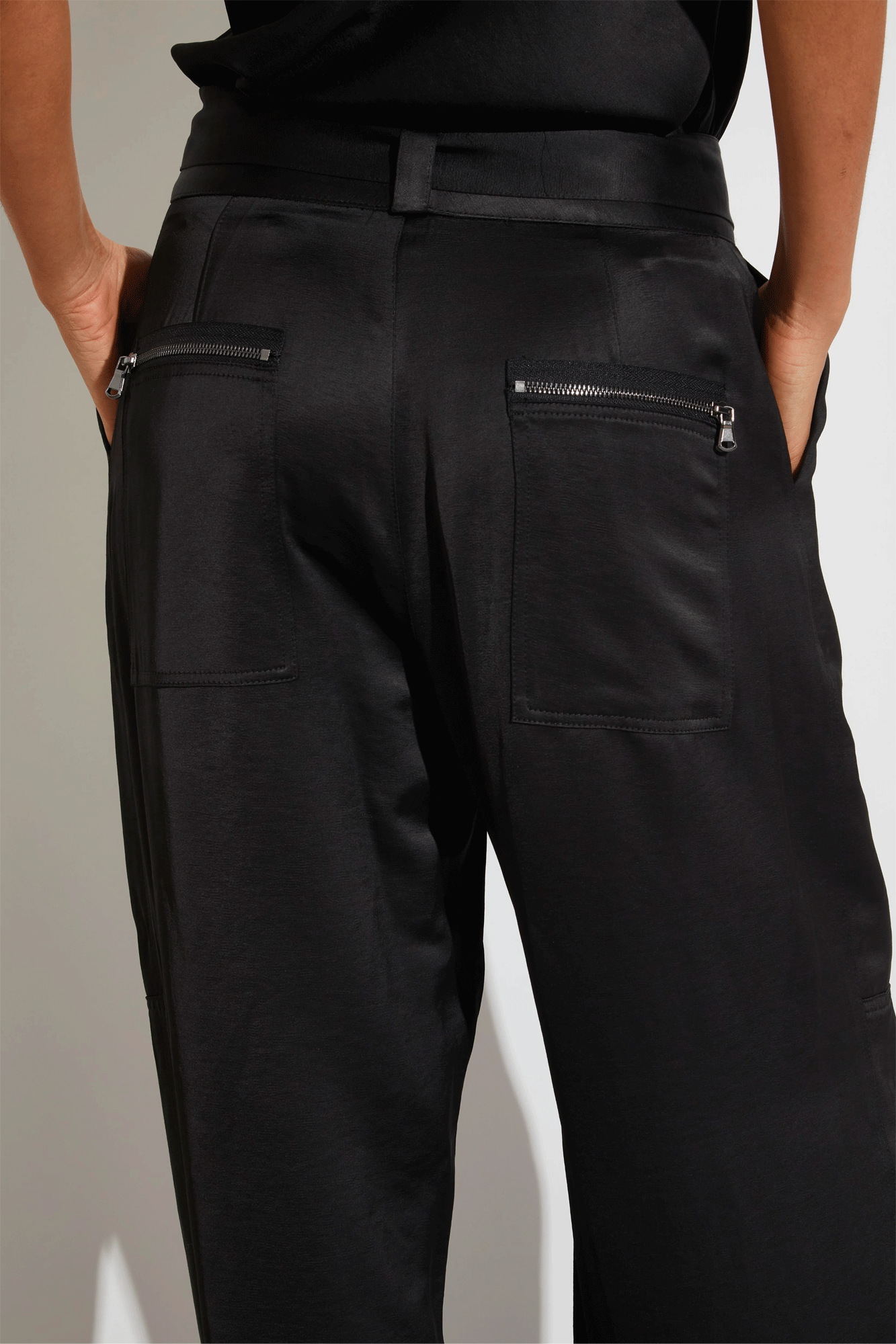 Courtney Mid-Rise Charmeuse Pant