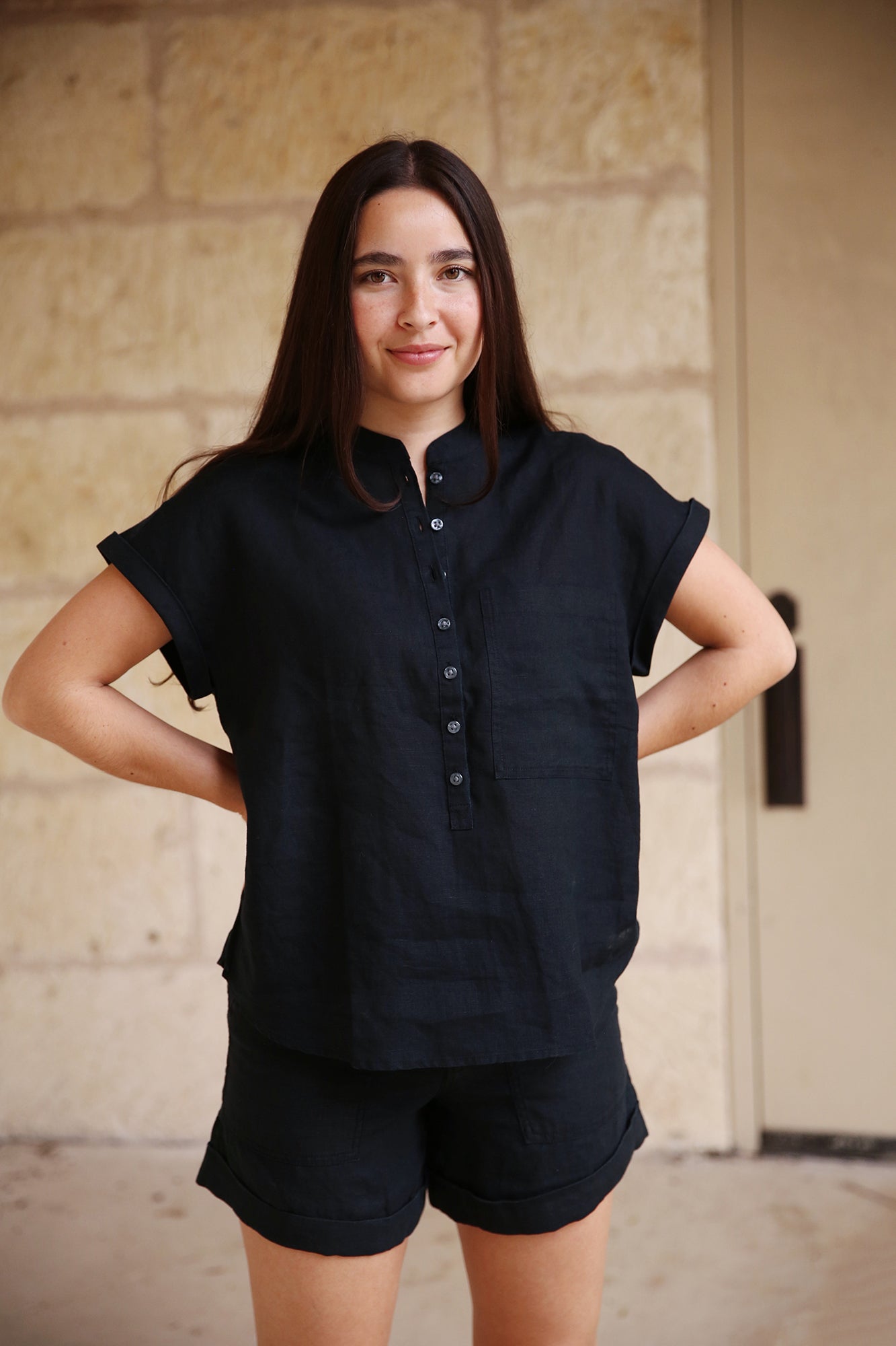 London Linen Short Sleeve Black