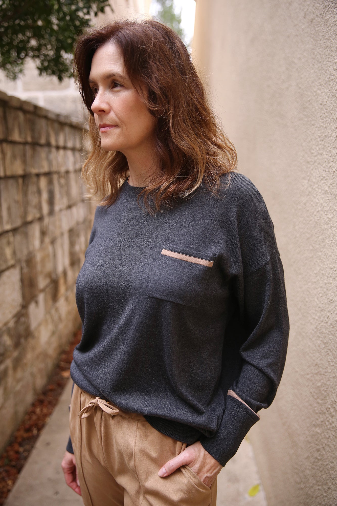 Round Neck Sweater Antracite/Nocciola + Cat