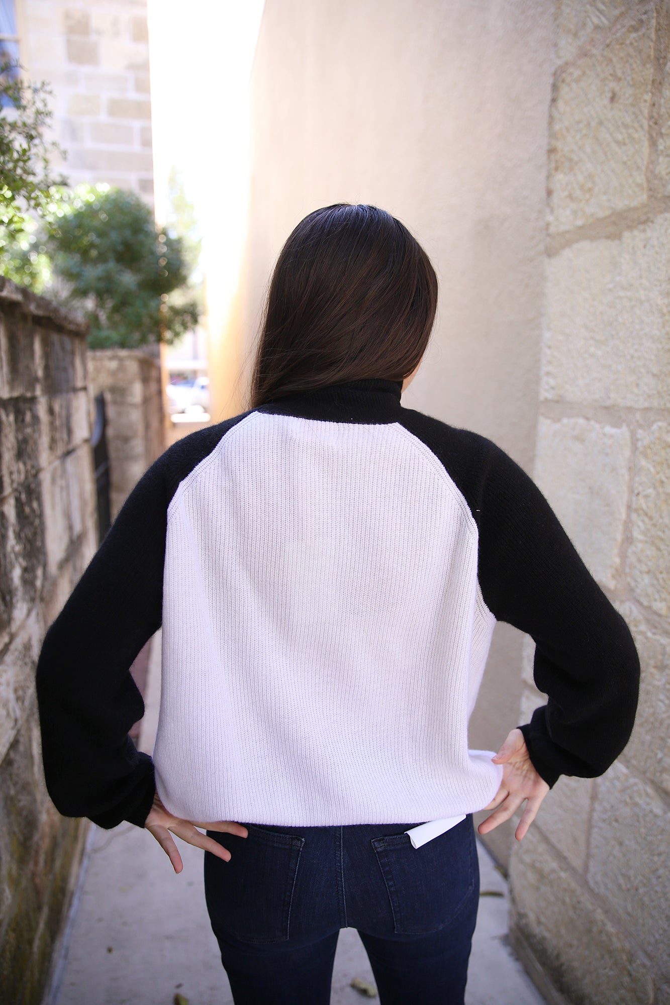 Susie Colourblock Sweater Black Organic White