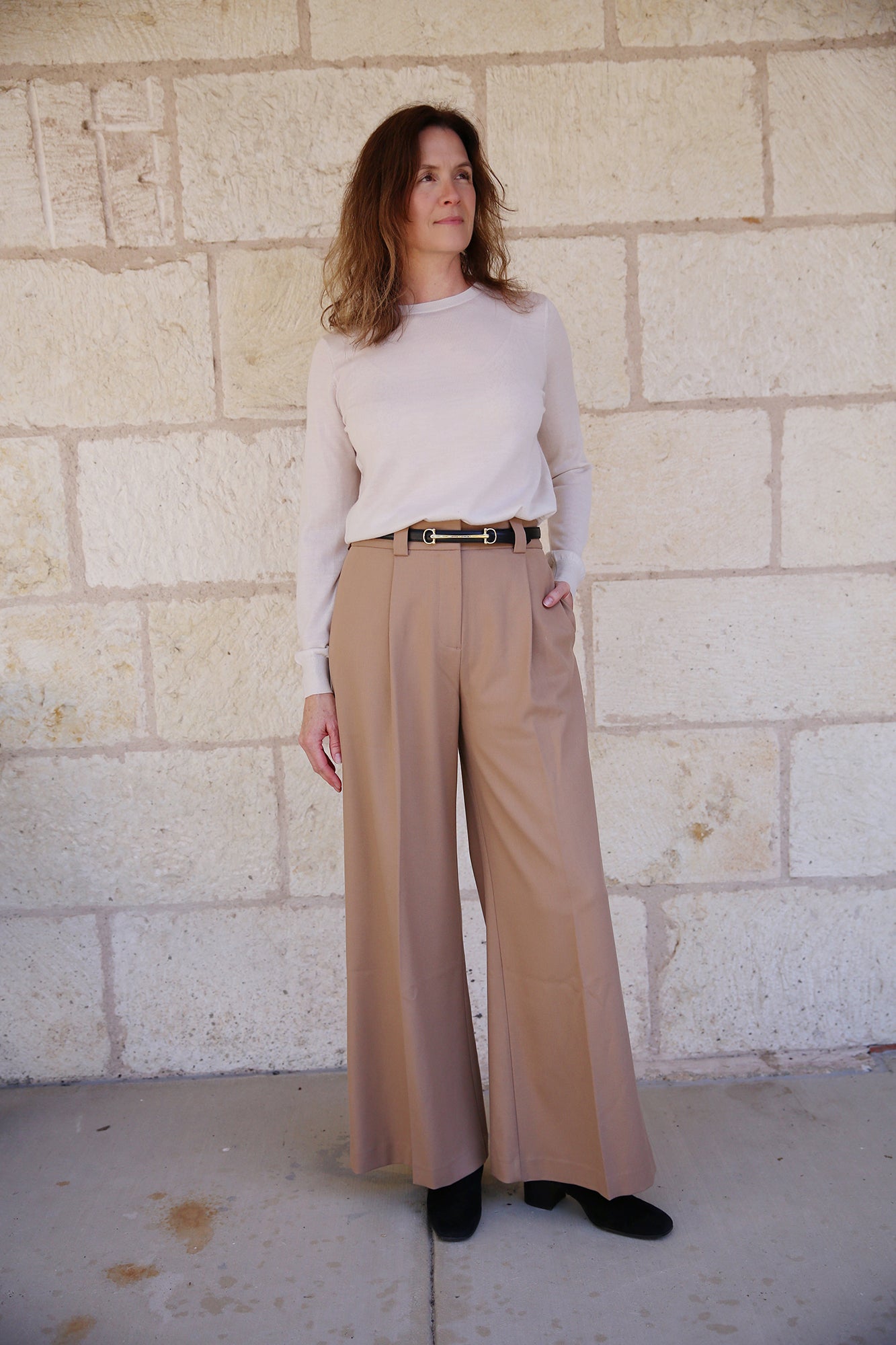 Tiffany Mid-Waisted Wideleg Trouser Camel